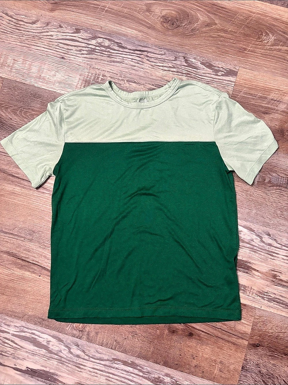 Old Navy CloudMotion T-Shirt Color Block boys Large